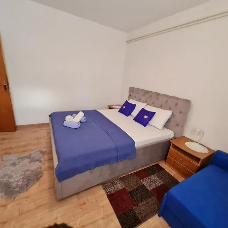 Nada Mundanije