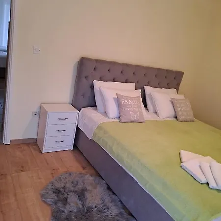 Nada Apartman *