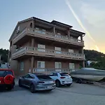 Nada Lejlighed Mundanije